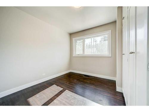 1813 112 Street, Blairmore, AB - Indoor Photo Showing Other Room