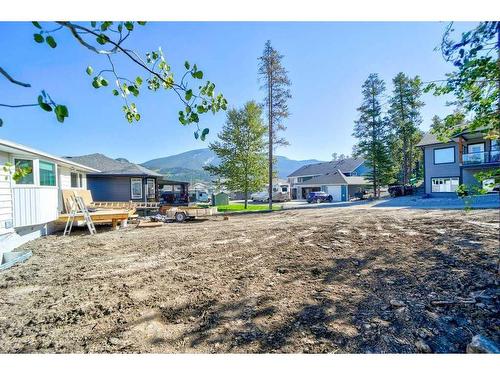 1813 112 Street, Blairmore, AB - Outdoor