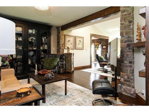 93065 Range Rd 164, Rural Taber, M.D. Of, AB - Indoor Photo Showing Living Room