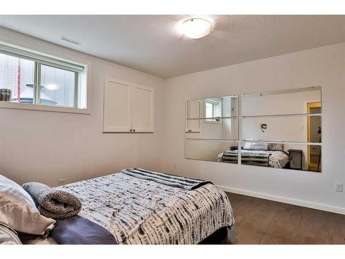 603 Canyonview Landing West, Lethbridge, AB - Indoor Photo Showing Bedroom