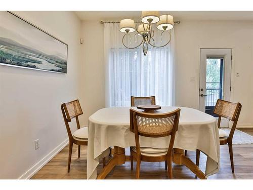 603 Canyonview Landing West, Lethbridge, AB - Indoor Photo Showing Dining Room