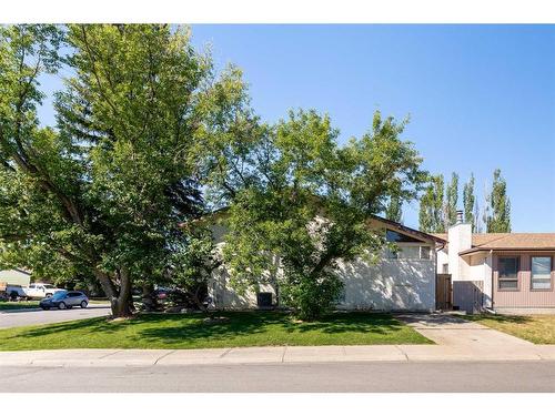 165 Purdue Court West, Lethbridge, AB - Outdoor