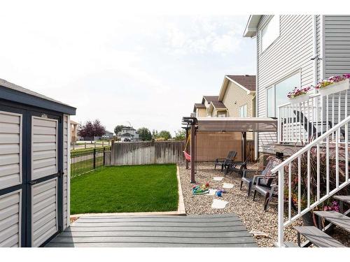 410 Lynx Terrace North, Lethbridge, AB - Outdoor With Exterior