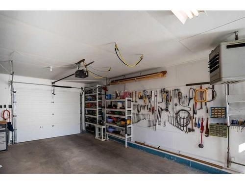 1102 20 Street North, Lethbridge, AB - Indoor Photo Showing Garage