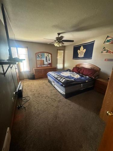 855 Red Crow Boulevard West, Lethbridge, AB - Indoor Photo Showing Bedroom