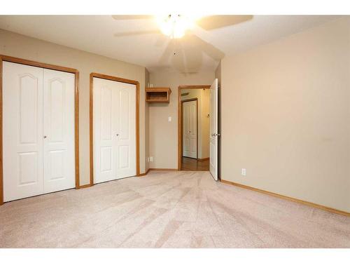 5407 52 Street, Taber, AB - Indoor Photo Showing Other Room