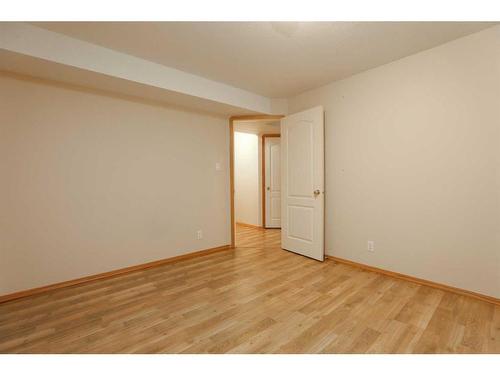 5407 52 Street, Taber, AB - Indoor Photo Showing Other Room