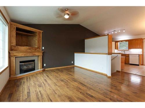 5407 52 Street, Taber, AB - Indoor With Fireplace