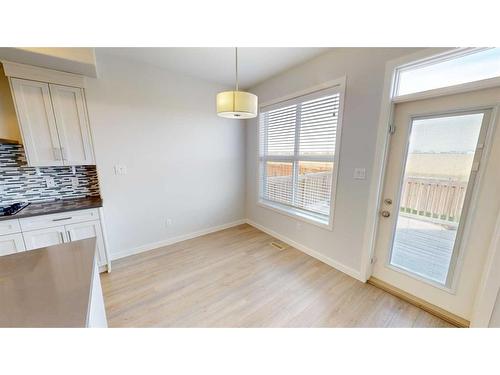 401 Devonia Way West, Lethbridge, AB - Indoor