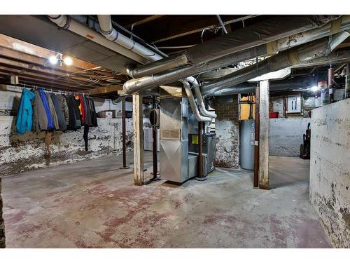 1259 5A Avenue South, Lethbridge, AB - Indoor Photo Showing Basement