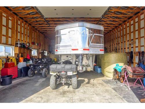 8024 Range Road 30-1, Rural Pincher Creek No. 9, M.D. Of, AB - Indoor Photo Showing Garage