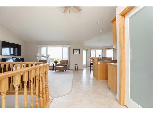 103038 Rge Rd 165, Rural Taber, M.D. Of, AB - Indoor Photo Showing Other Room