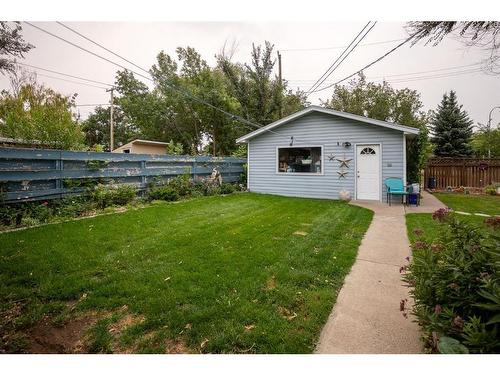 1232 12 Avenue South, Lethbridge, AB - Outdoor