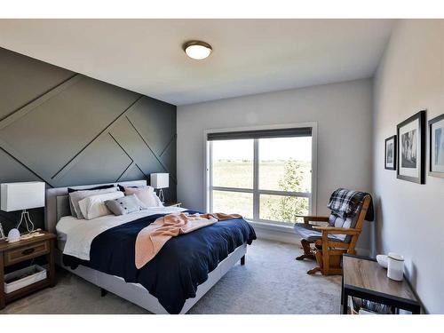 761 Atlantic Cove West, Lethbridge, AB - Indoor Photo Showing Bedroom