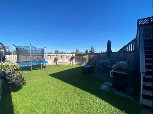 797 Silkstone Close West, Lethbridge, AB - Outdoor With Backyard