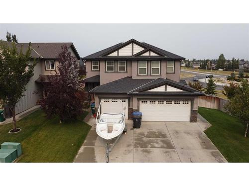 797 Silkstone Close West, Lethbridge, AB - Outdoor With Facade