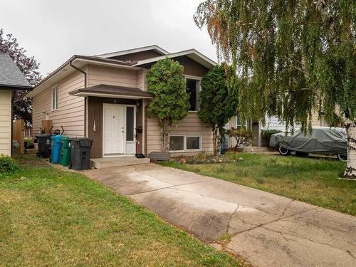 119 Cayuga Crescent West, Lethbridge, AB - Outdoor