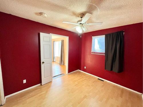 1829 7 Avenue North, Lethbridge, AB - Indoor Photo Showing Other Room