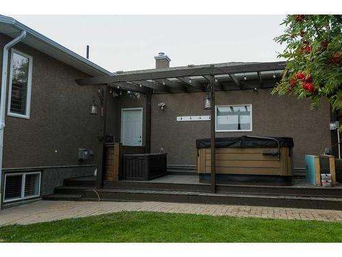 2803 48 Avenue South, Lethbridge, AB - Outdoor