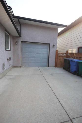 349 Leaside Avenue South, Lethbridge, AB - Outdoor With Exterior