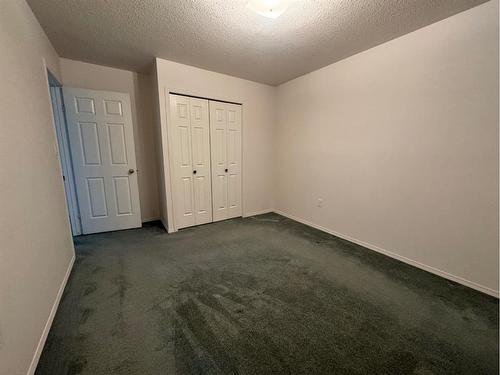 1134 42 Avenue North, Lethbridge, AB - Indoor Photo Showing Other Room