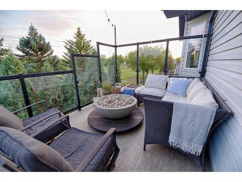 476 Lynx Crescent North, Lethbridge, AB - Outdoor With Deck Patio Veranda With Exterior