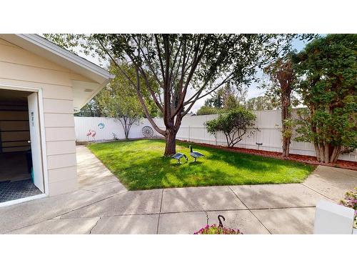 2021 17 Street North, Lethbridge, AB - Outdoor