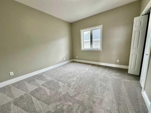 4717 7 Street, Coalhurst, AB - Indoor Photo Showing Other Room