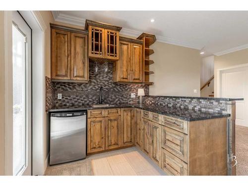 2609 Aspen Drive, Coaldale, AB - Indoor Photo Showing Kitchen