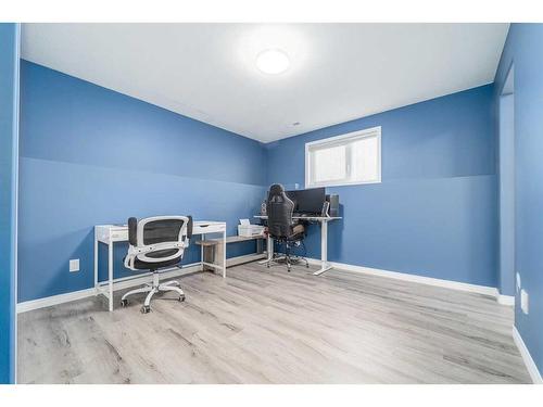 35 Squamish Boulevard West, Lethbridge, AB - Indoor