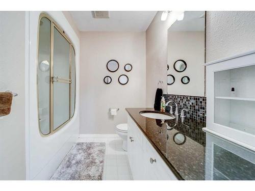 13538 19Th Avenue, Blairmore, AB - Indoor Photo Showing Bathroom