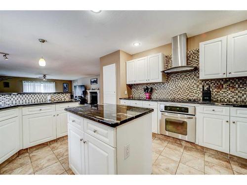 13538 19Th Avenue, Blairmore, AB - Indoor Photo Showing Kitchen With Upgraded Kitchen