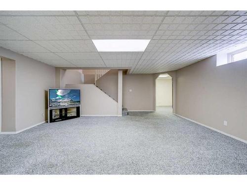 13538 19Th Avenue, Blairmore, AB - Indoor Photo Showing Basement