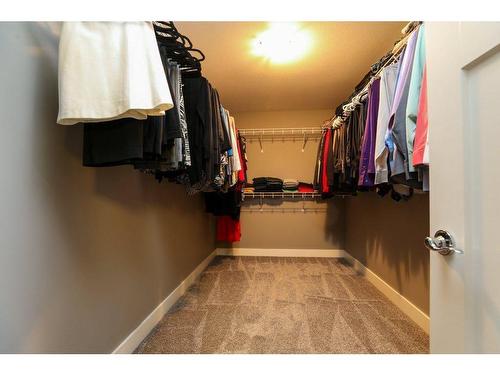 523 Firelight Place West, Lethbridge, AB - Indoor With Storage