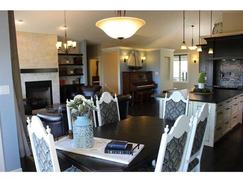 751 Northridge Street, Picture Butte, AB - Indoor Photo Showing Dining Room