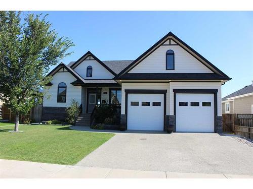 751 Northridge Street, Picture Butte, AB - Outdoor With Facade