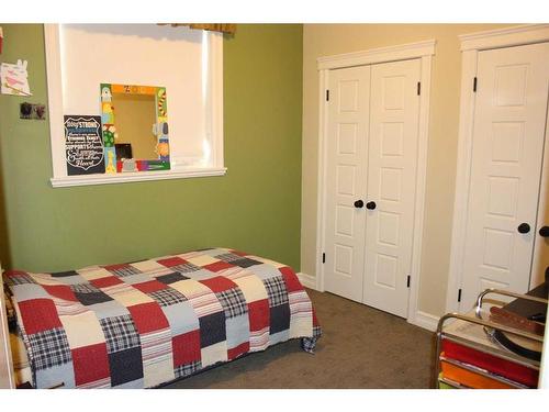 751 Northridge Street, Picture Butte, AB - Indoor Photo Showing Bedroom