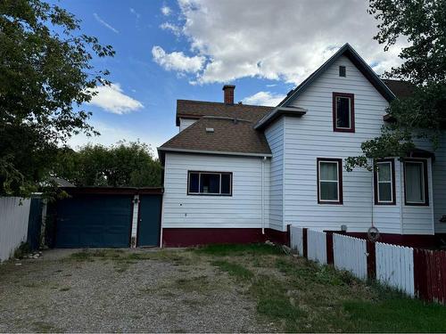 677 Frederick Street, Pincher Creek, AB - Outdoor With Exterior