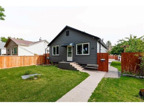 425 12B Street North, Lethbridge, AB - Outdoor