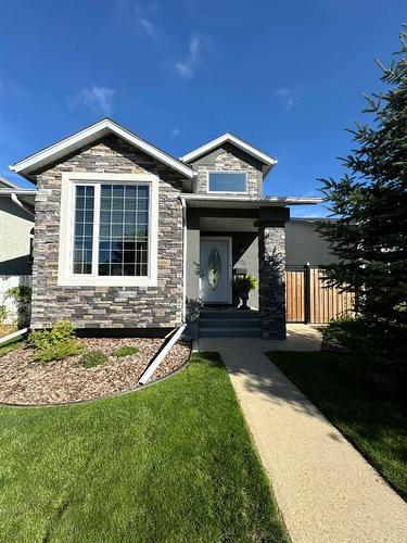 228 Mt Blakiston Road West, Lethbridge, AB - Outdoor