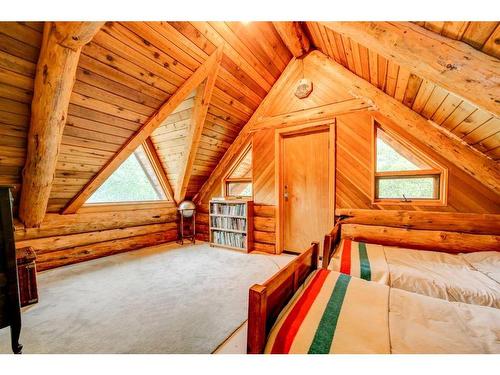 433 2Nd Avenue, Beaver Mines, AB - Indoor Photo Showing Bedroom