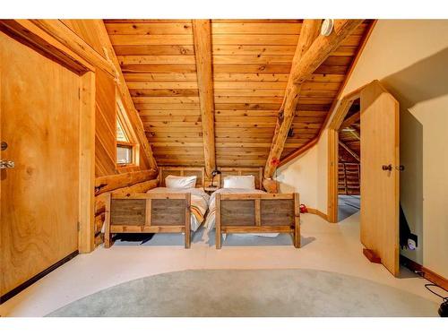 433 2Nd Avenue, Beaver Mines, AB - Indoor Photo Showing Other Room