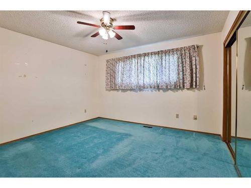 551 16 Street, Fort Macleod, AB - Indoor Photo Showing Other Room