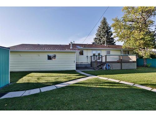 551 16 Street, Fort Macleod, AB - Outdoor With Deck Patio Veranda