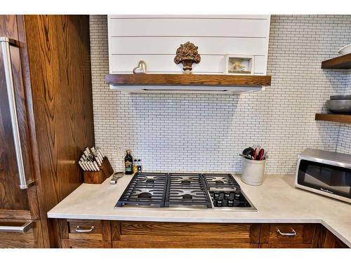 676 Lakeside Drive, Rural Vulcan County, AB - Indoor Photo Showing Kitchen