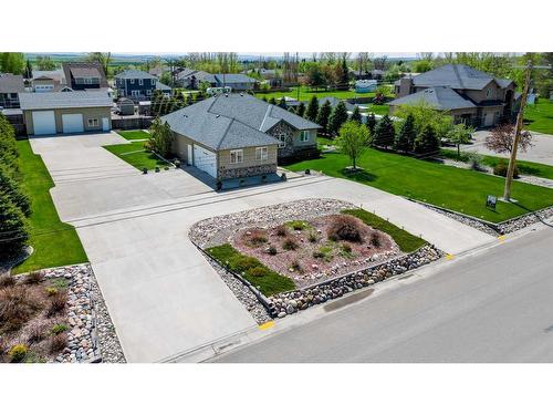 360 E 1 Avenue South, Magrath, AB - Outdoor