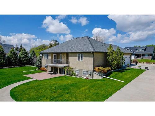 360 E 1 Avenue South, Magrath, AB - Outdoor