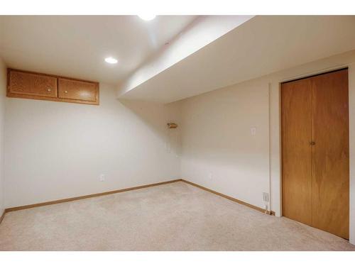 612 12 Street South, Lethbridge, AB - Indoor Photo Showing Other Room