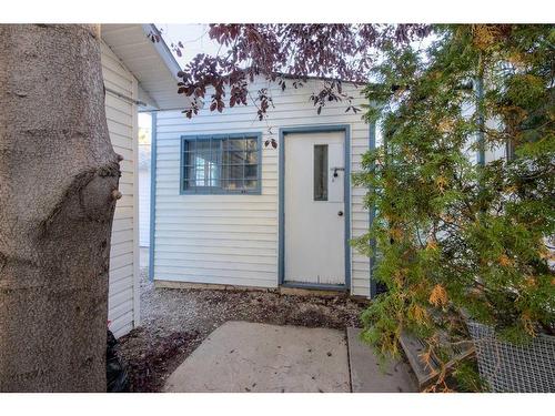 612 12 Street South, Lethbridge, AB - Outdoor