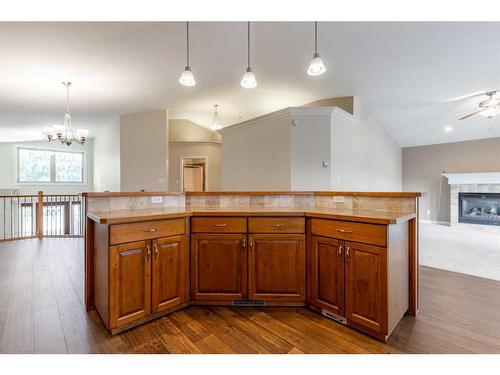 128 Rivermill Landing West, Lethbridge, AB - Indoor Photo Showing Kitchen